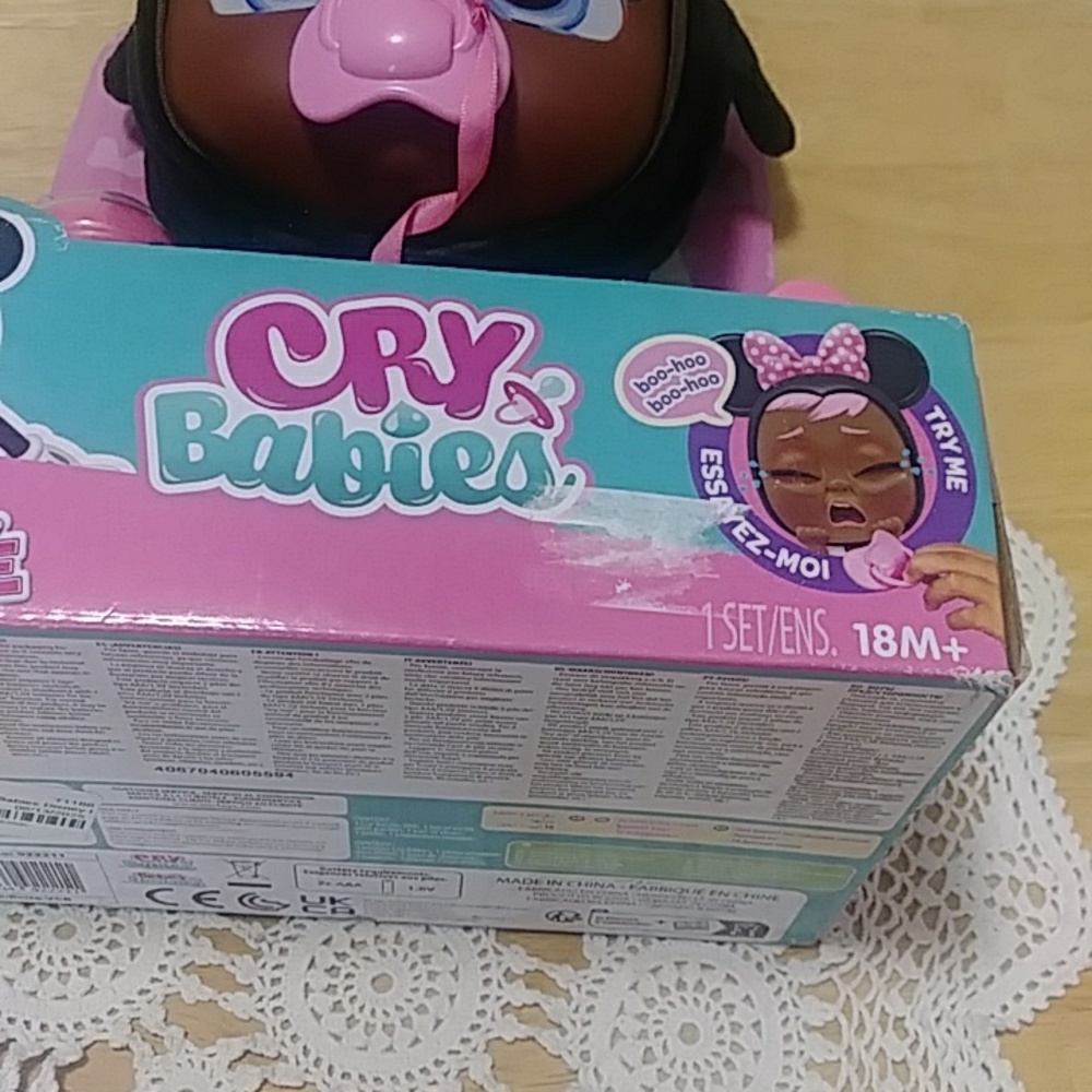 Disney Cry Babies Minnie Mouse Baby Doll, Pink, 12" NEW - Picture 4 of 10